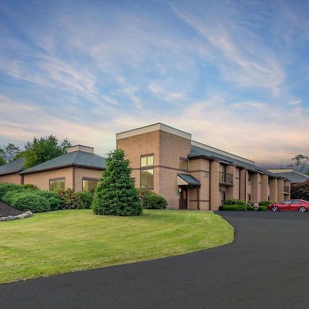 Comfort Inn Pocono Lakes Region Lake Ariel Zewnętrze zdjęcie