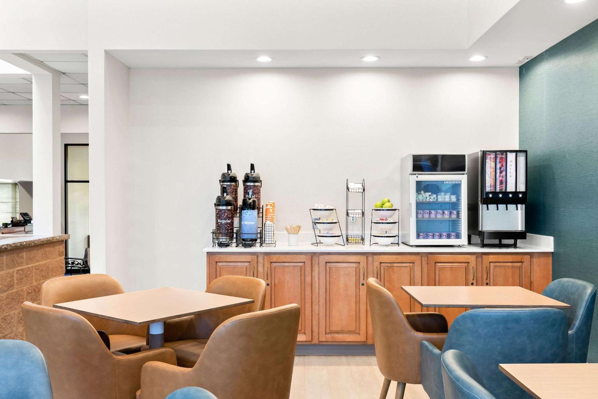 Comfort Inn Pocono Lakes Region Lake Ariel Zewnętrze zdjęcie