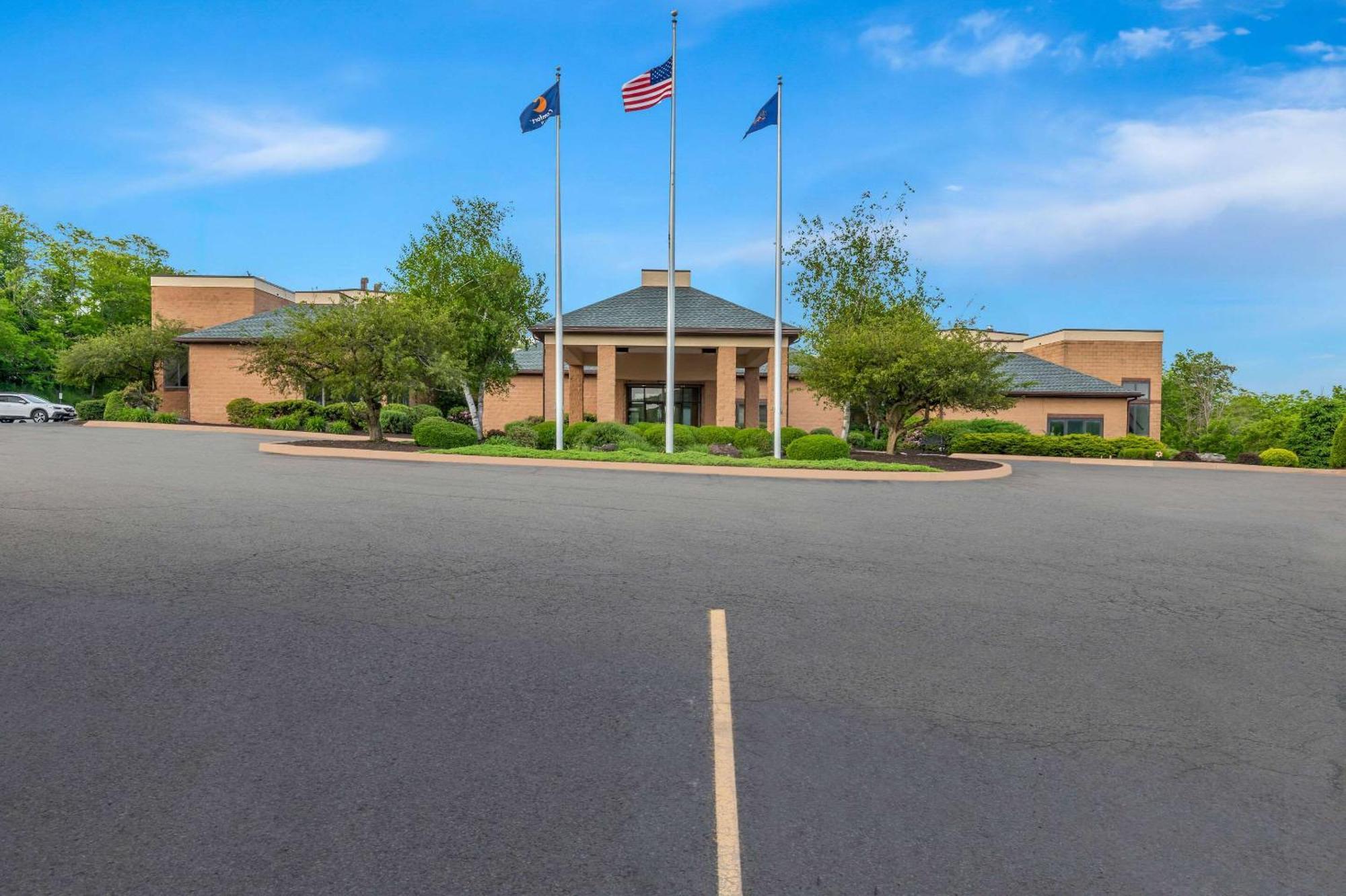 Comfort Inn Pocono Lakes Region Lake Ariel Zewnętrze zdjęcie