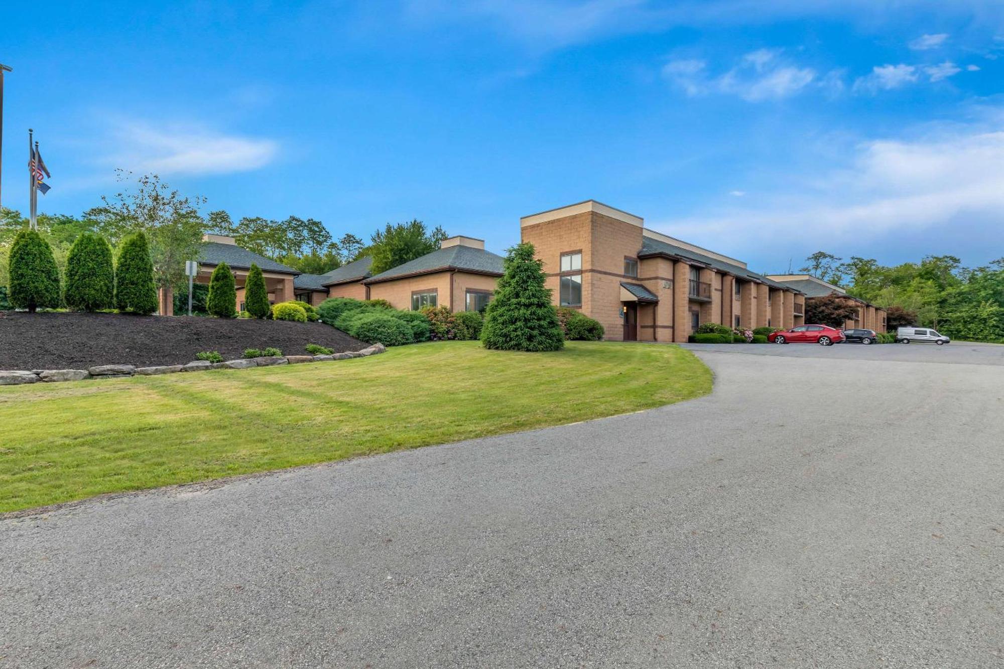 Comfort Inn Pocono Lakes Region Lake Ariel Zewnętrze zdjęcie